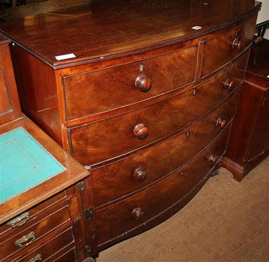 Victorian mahogany bow front chest of drawers